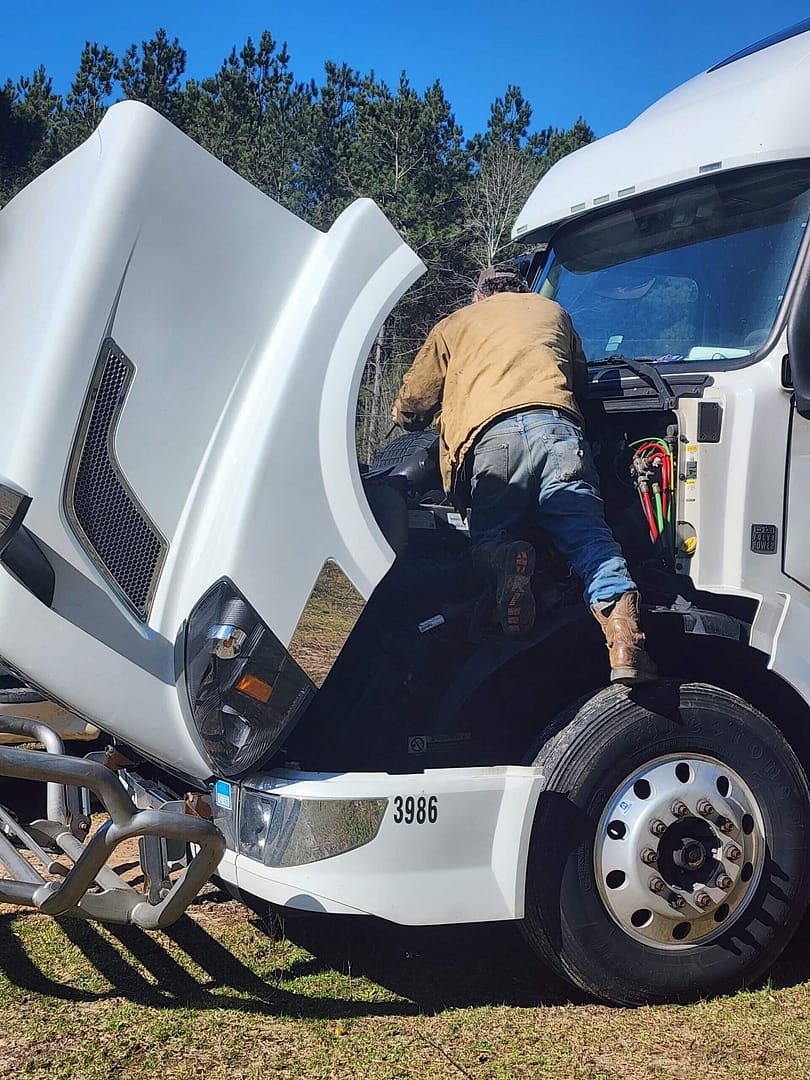 Hattiesburg Diesel Repair doing preventative maintenance on an 18 wheeler tractor trailer at our shop near Hattiesburg Ms 601-299-4401